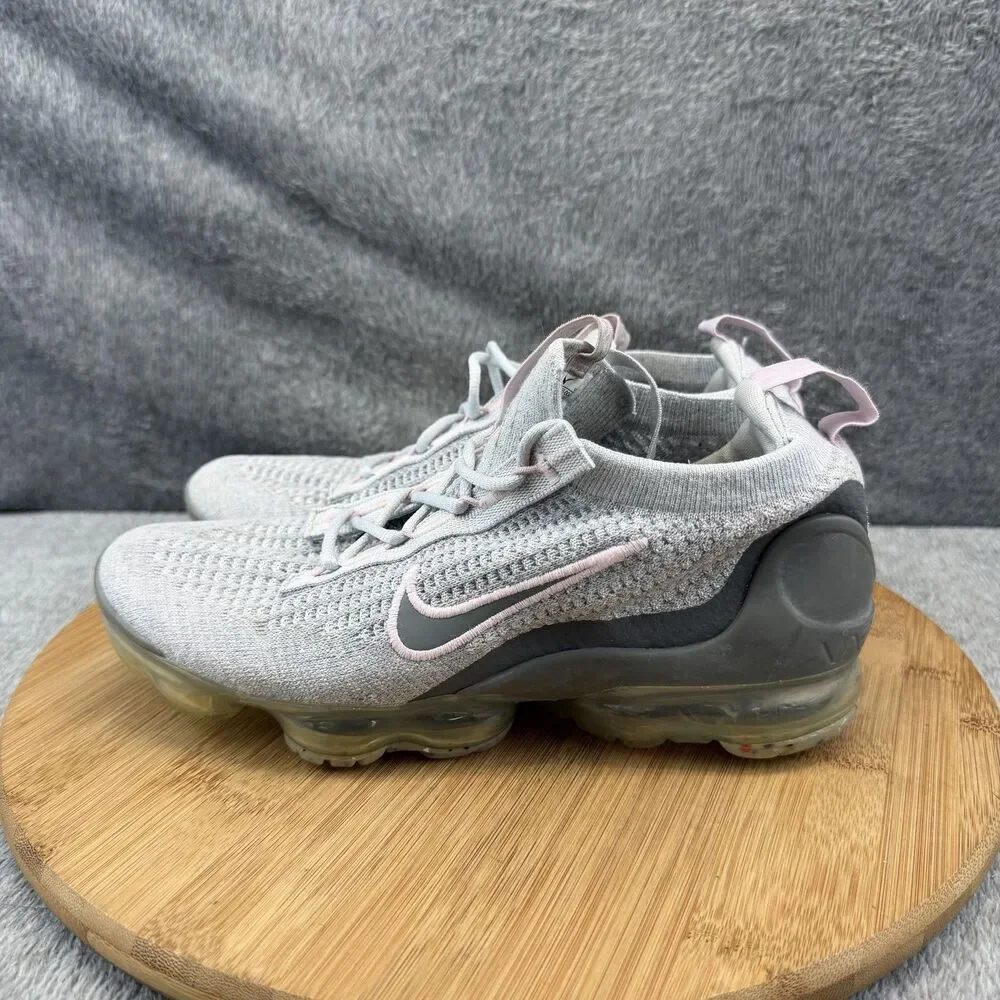 Nike Air VaporMax 2021 Flyknit Shoes Boys Size 5Y Gray Pink Sneakers DB1550-004